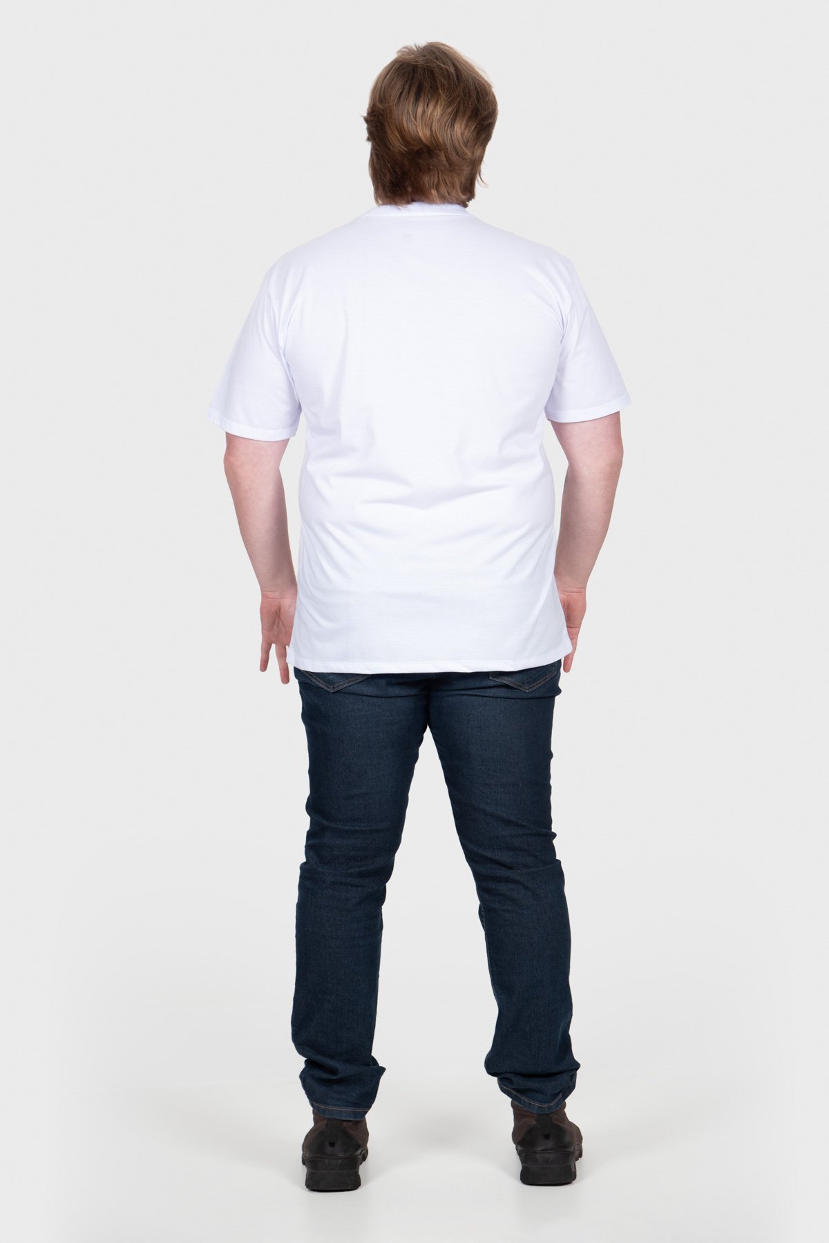 Camiseta Casual Essencial Básica Plus Size - Branca