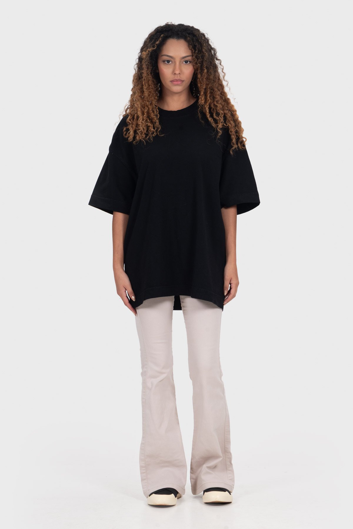 Camiseta Oversized Bulk Básica - Preta - Imagem 6