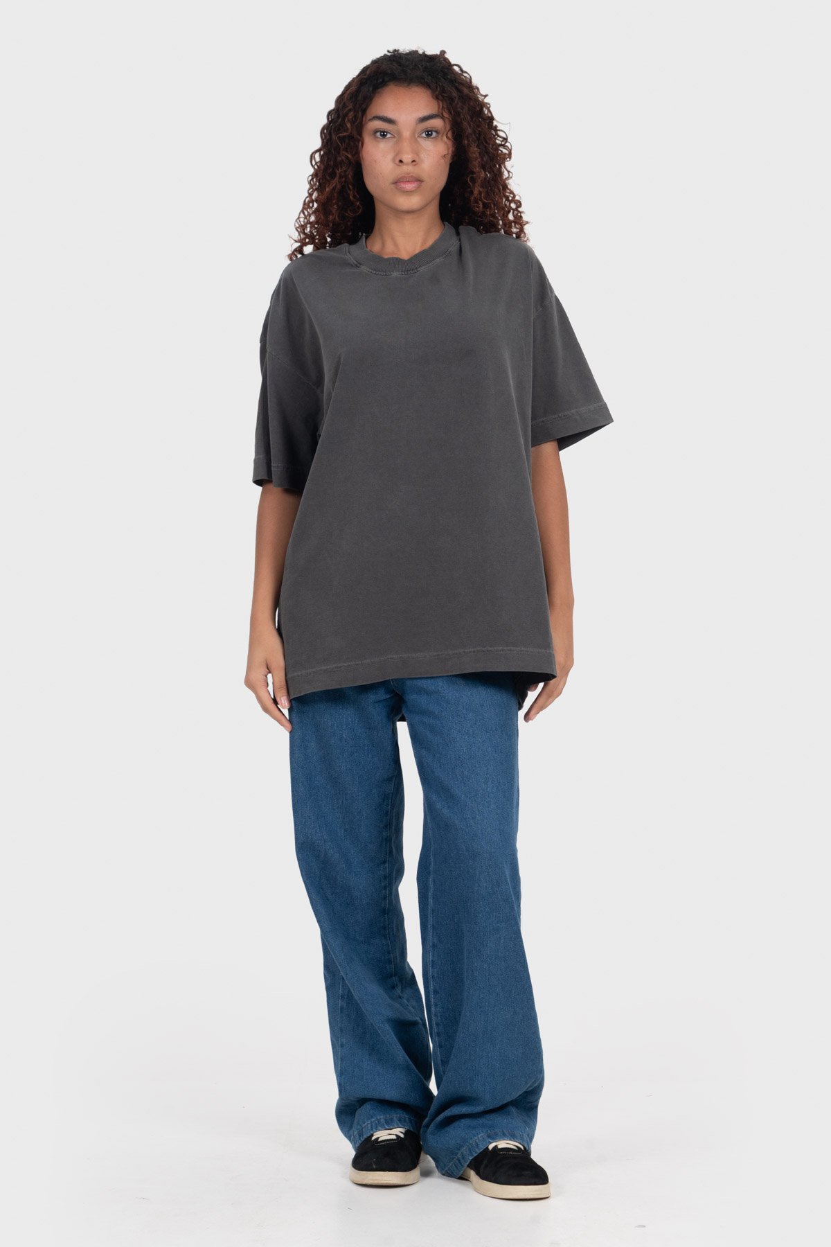 Camiseta Oversized Bulk Básica - Chumbo - Imagem 7