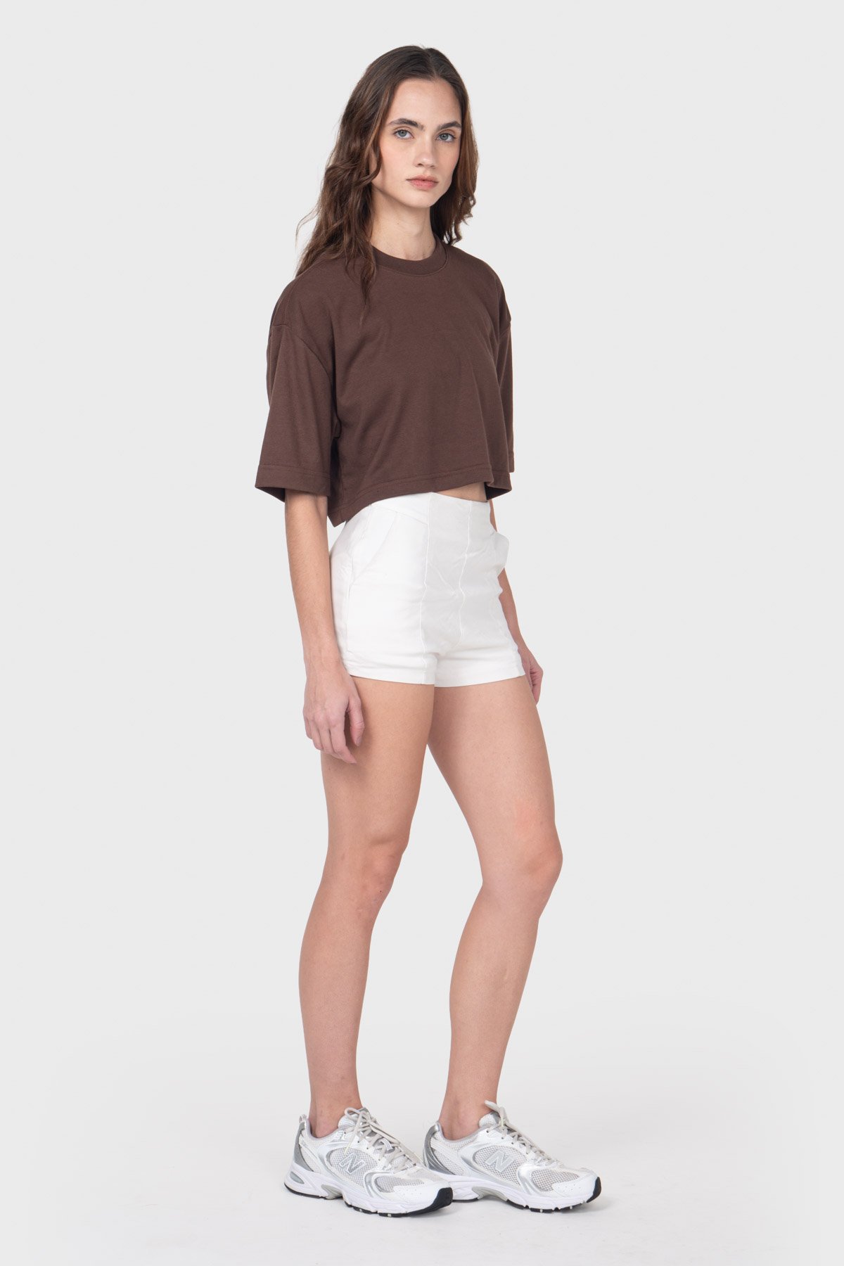 Cropped Oversized Icon Básico - Marrom