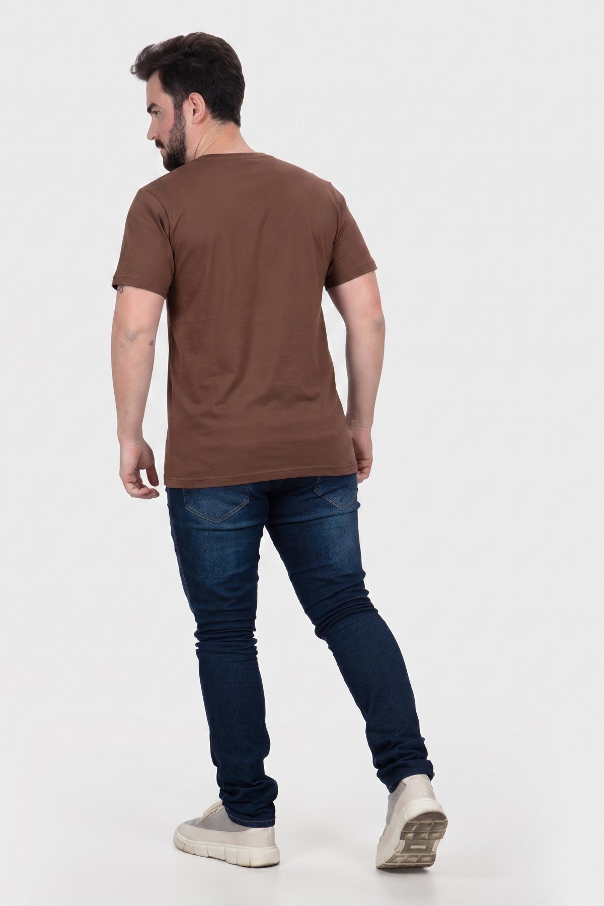 Camiseta Cotton Essencial Básica Marrom masculina