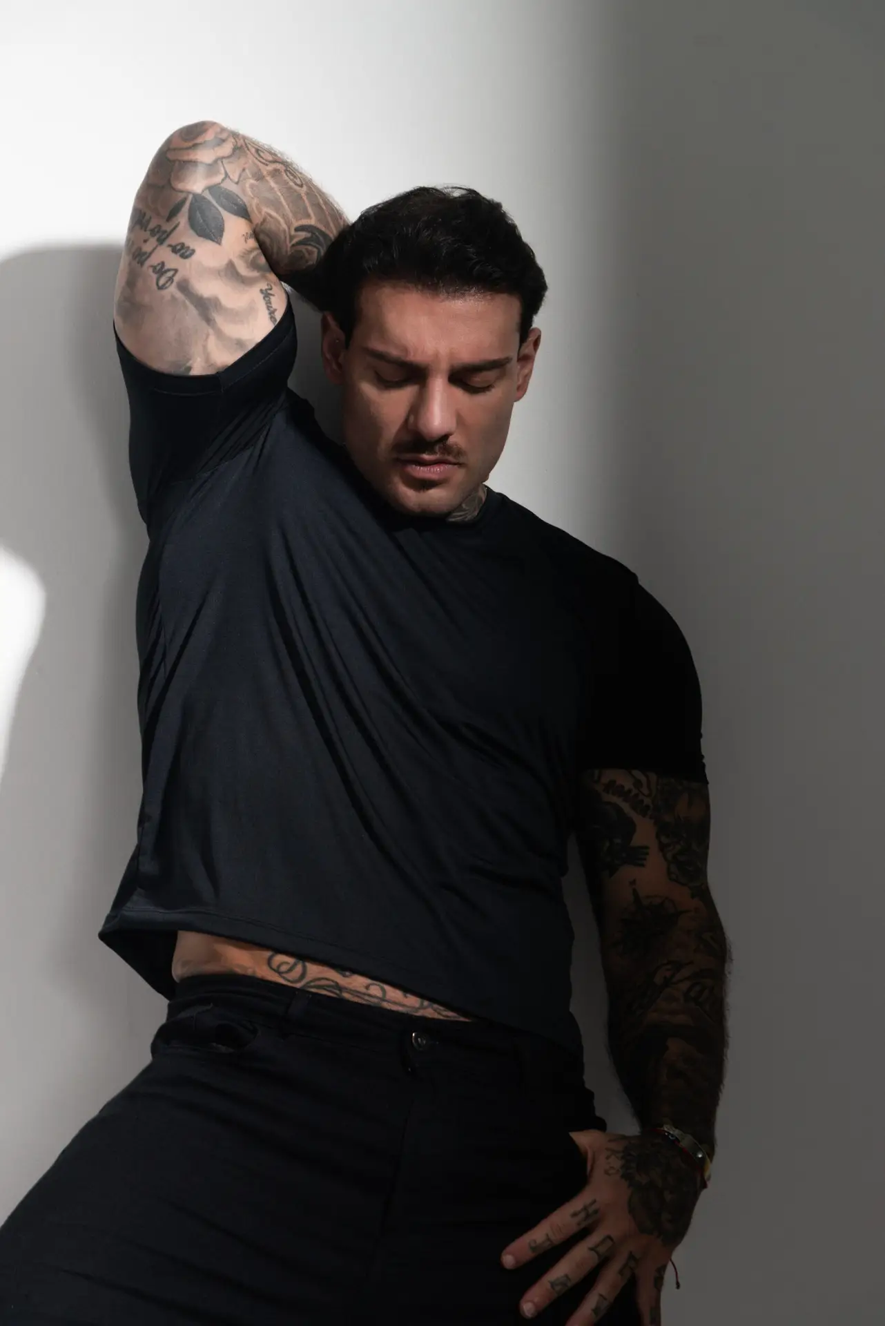 Camiseta Performance Uv Básica - Preta - Imagem 4